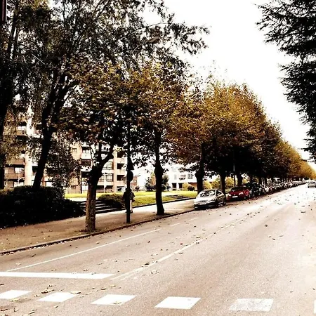 Vistas A La Ria Y Garaje En El Castro, Centro Apartman *