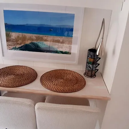 Apartamento Vistas A La Ria Y Garaje En El Castro, Centro *