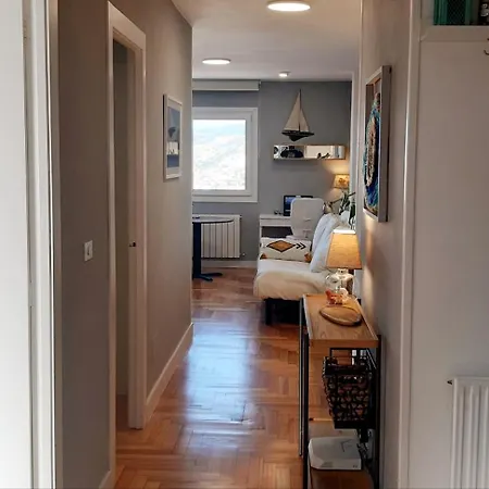 Vistas A La Ria Y Garaje En El Castro, Centro Apartman *