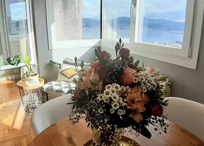 Vistas A La Ria Y Garaje En El Castro, Centro Appartement