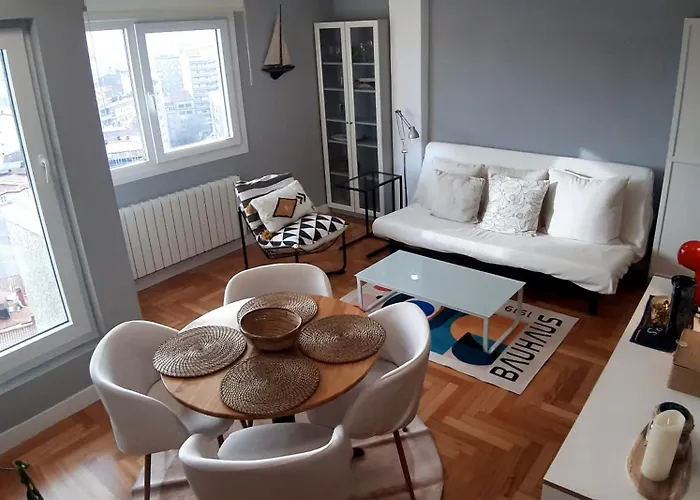 Appartement Vistas A La Ria Y Garaje En El Castro, Centro *