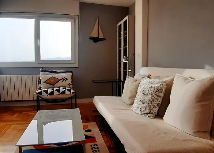 Appartement Vistas A La Ria Y Garaje En El Castro, Centro *